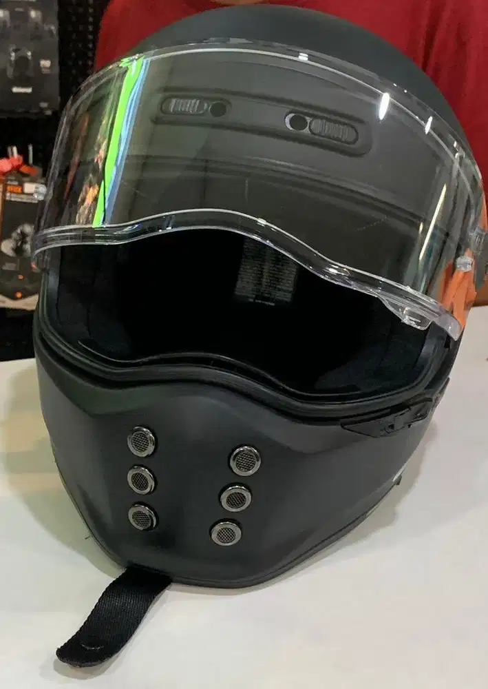 Helm HJC V10 Like New
