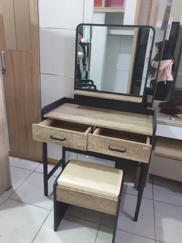 Promo Meja Rias!! Siap antar