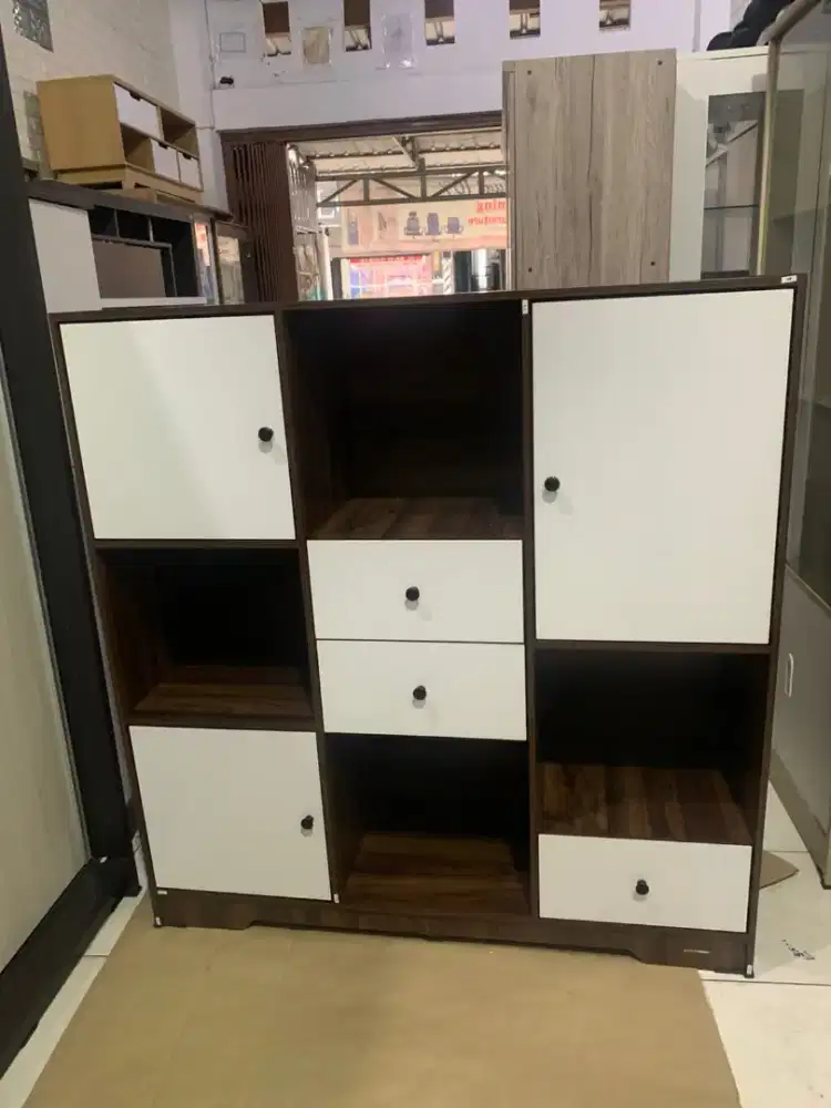 Ready!! Rak serba guna siap antar