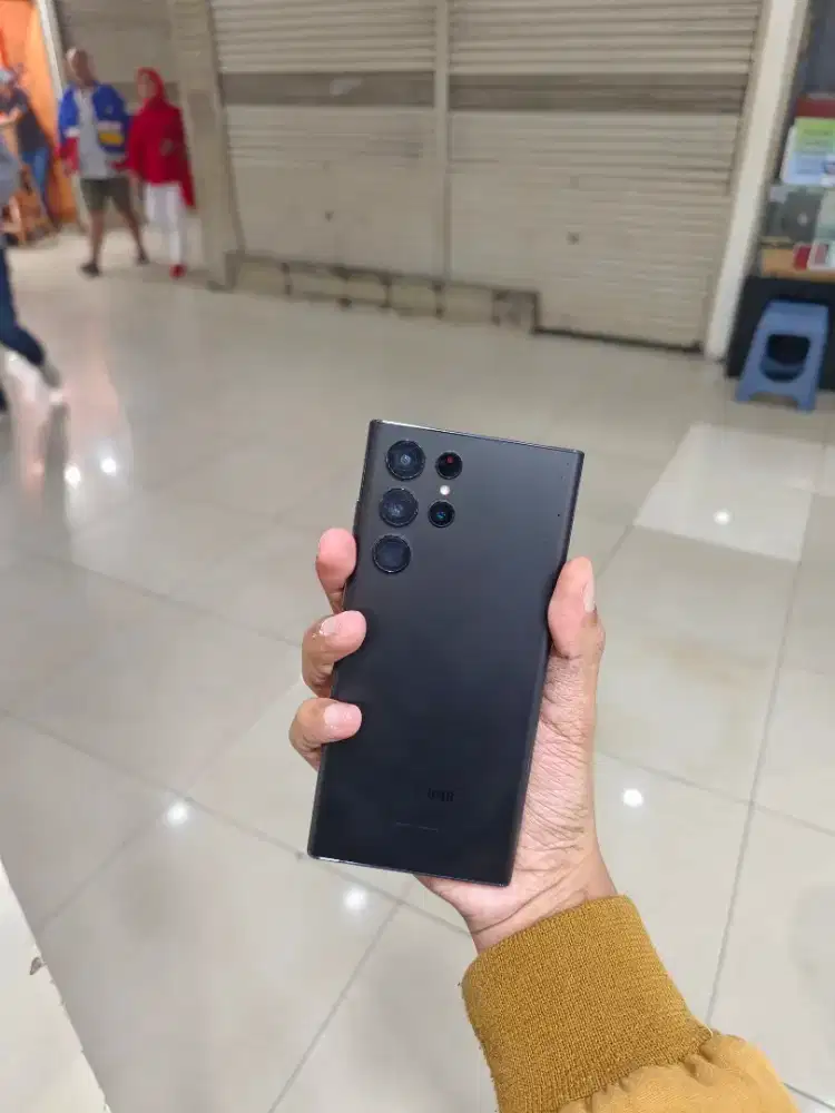 Samsung S22 Ultra 5G 12/512Gb Fullset Ori