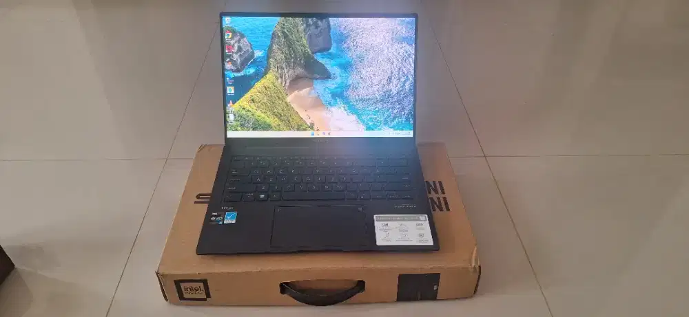 Laptop Asus Zenbook 14x OLED Second