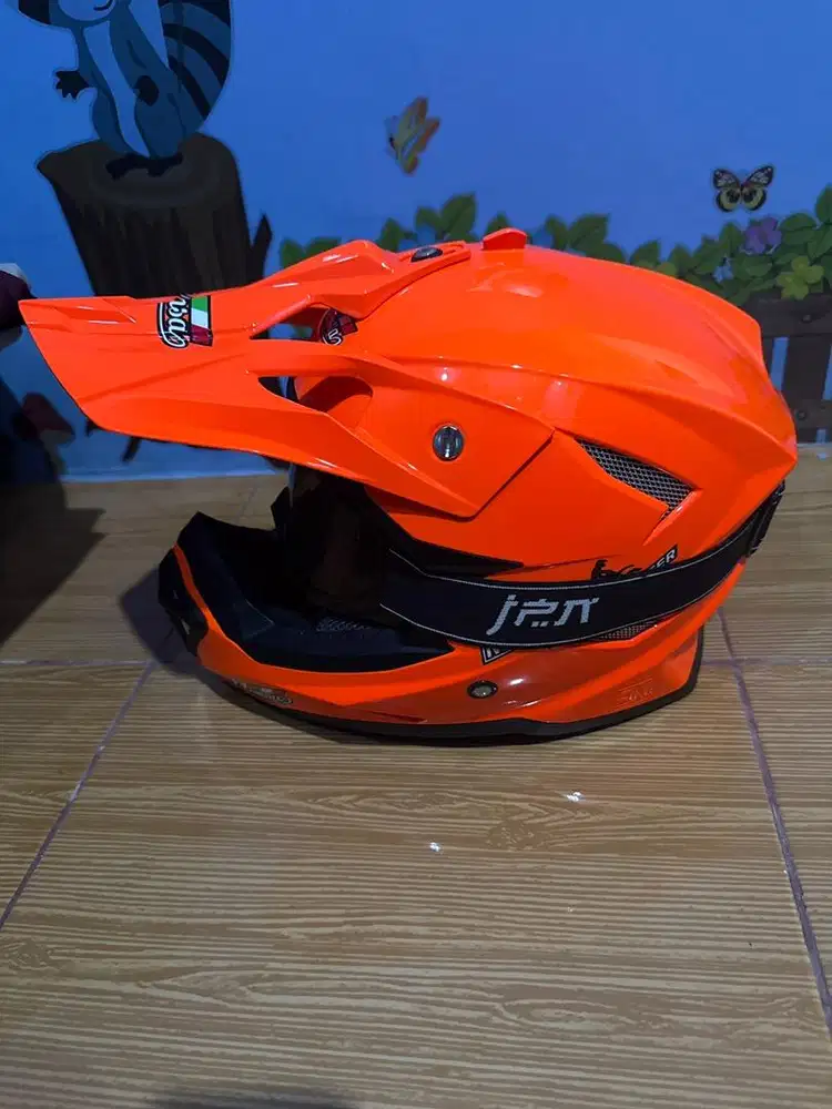helm trail jpx monsa