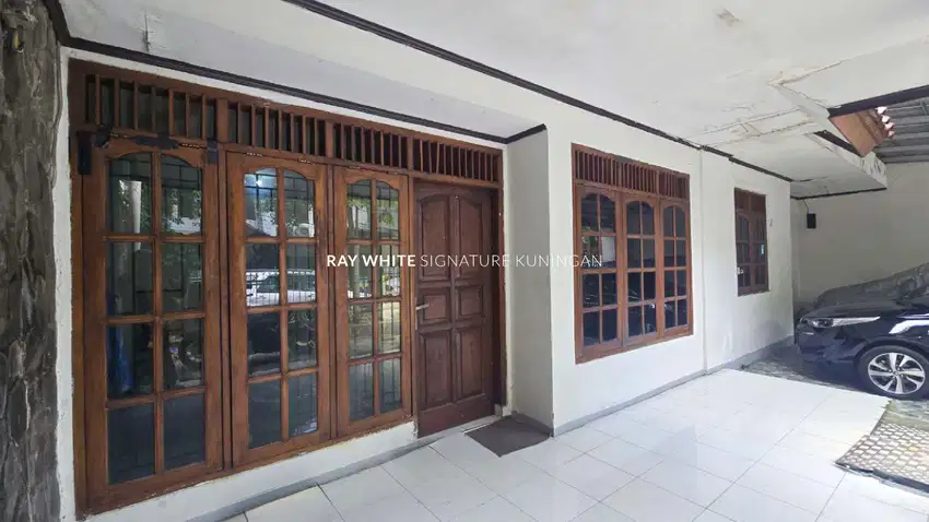 Rumah Tinggal Siap Huni Cocok Untuk Kost di Jl Danau Poso Benhil