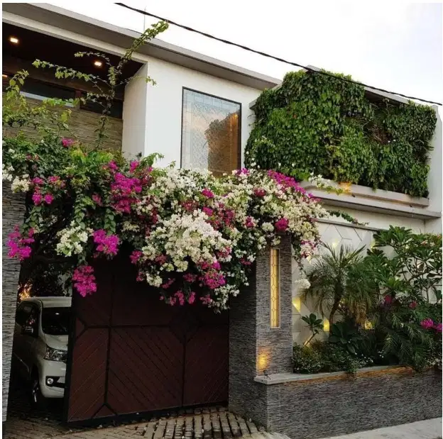 Dijual Villa 2 Lantai di Jl. Mengelak - Ungasan.