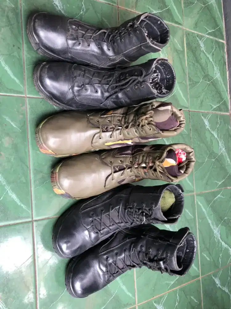 Sepatu boot 42-44