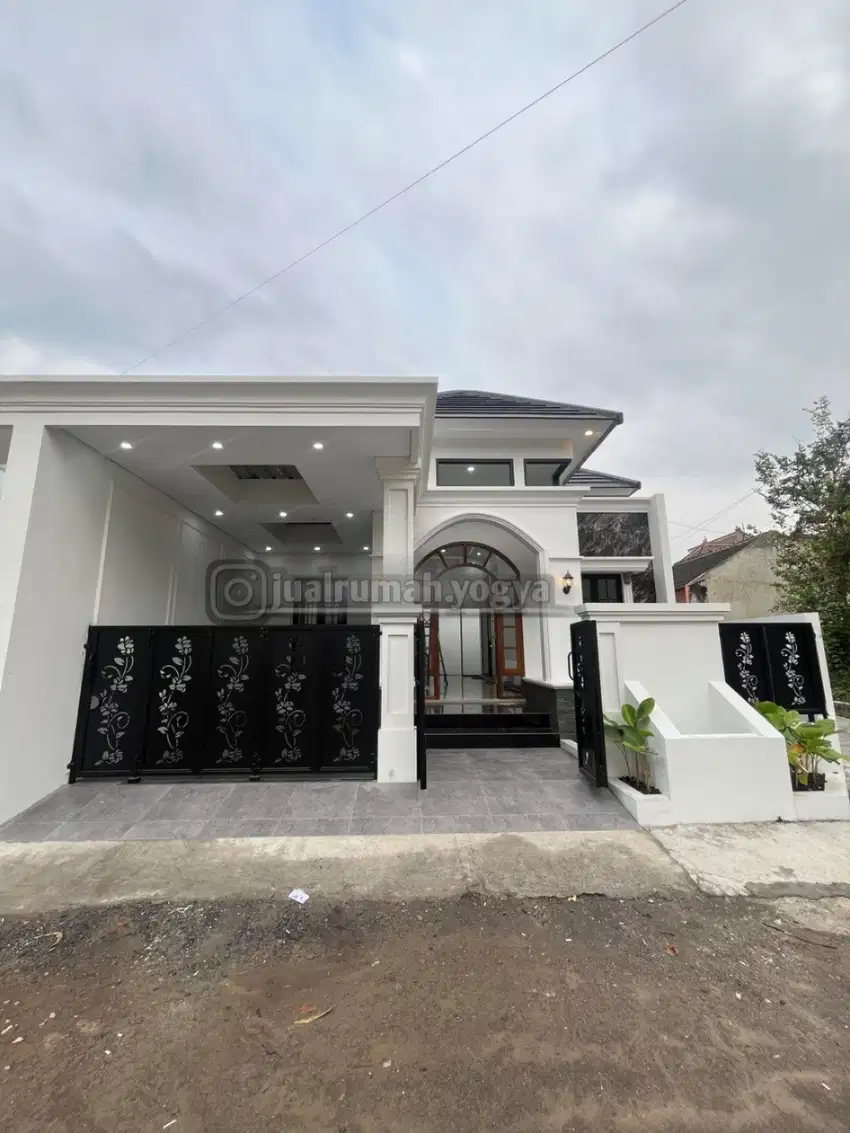 Rumah baru dekat Kampus UII Jakal Km 13 Sukoharjo