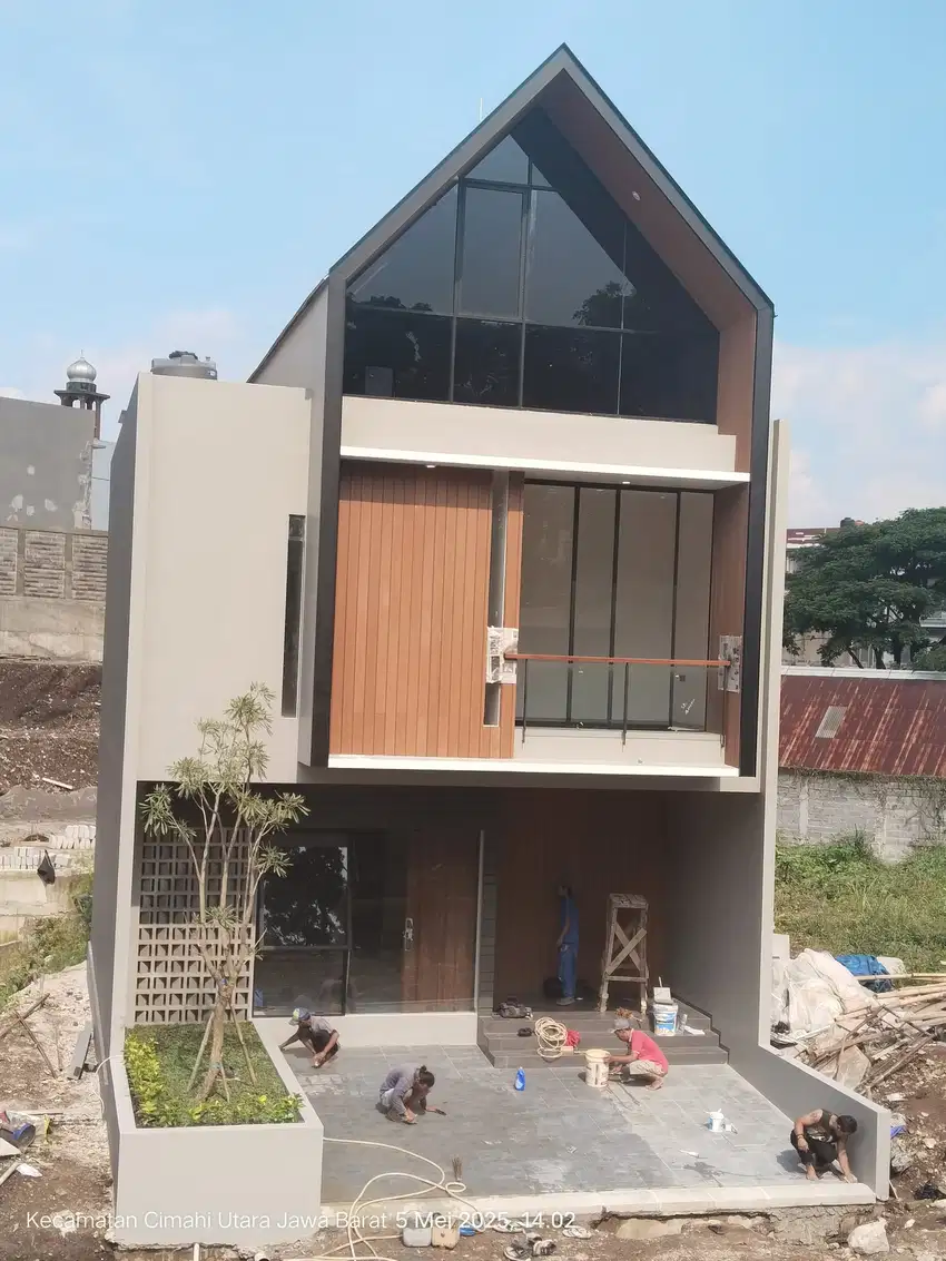 Rumah cluster terbaru di setraduta bandung harga 2M an lux 2 lantai