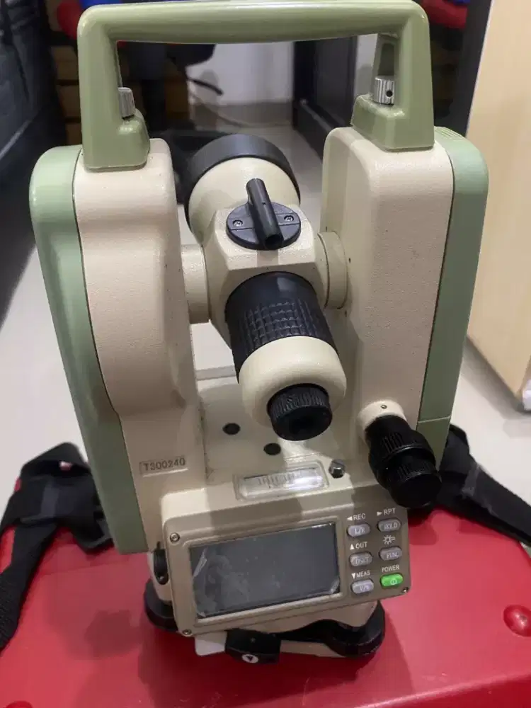 Theodolite merk Ruide ET-02