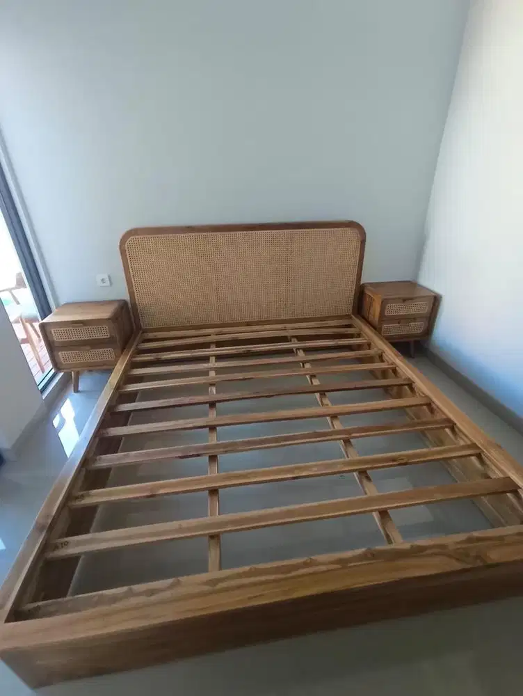 Bed teakwood with rattan
