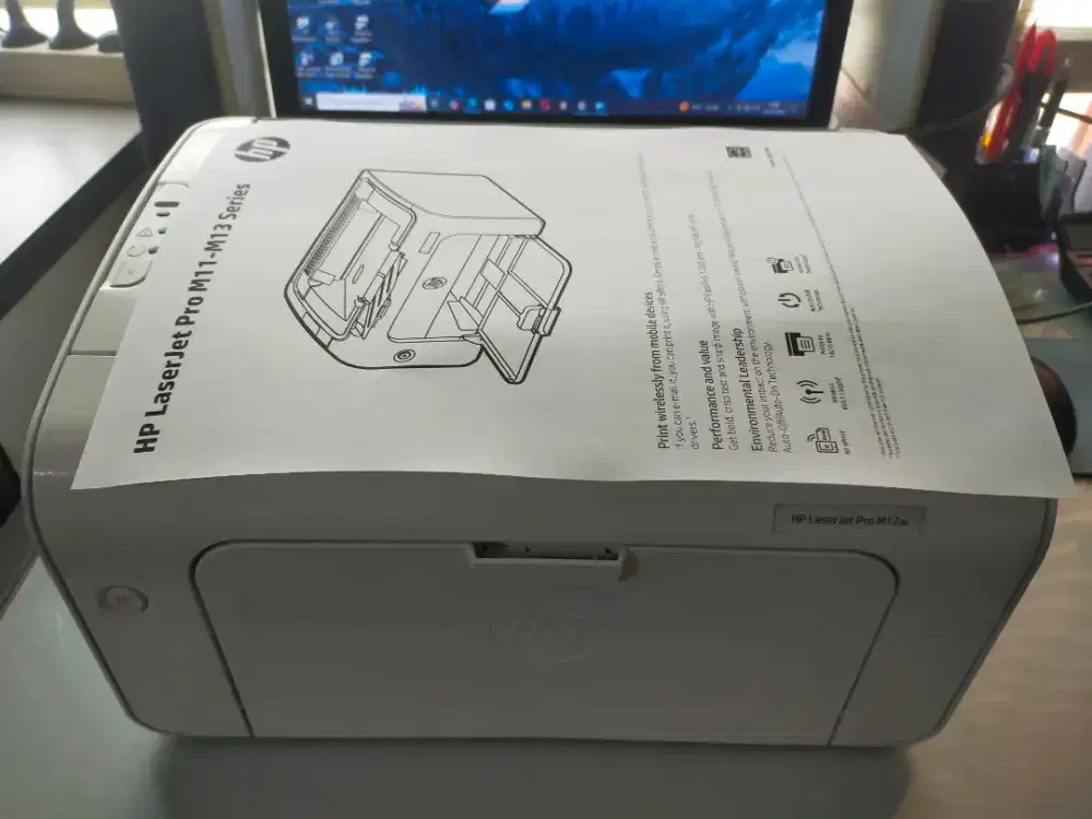 Printer LaserJet HP pro M12w, normal siap pakai wifi