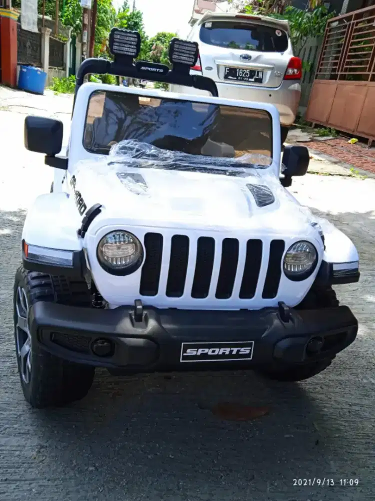 MOBIL AKI REMOTE ANAK JEEP OFF-ROAD