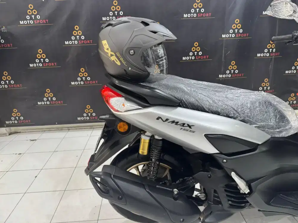 GREEEESSS yamaha nmax 2021 abs keyless