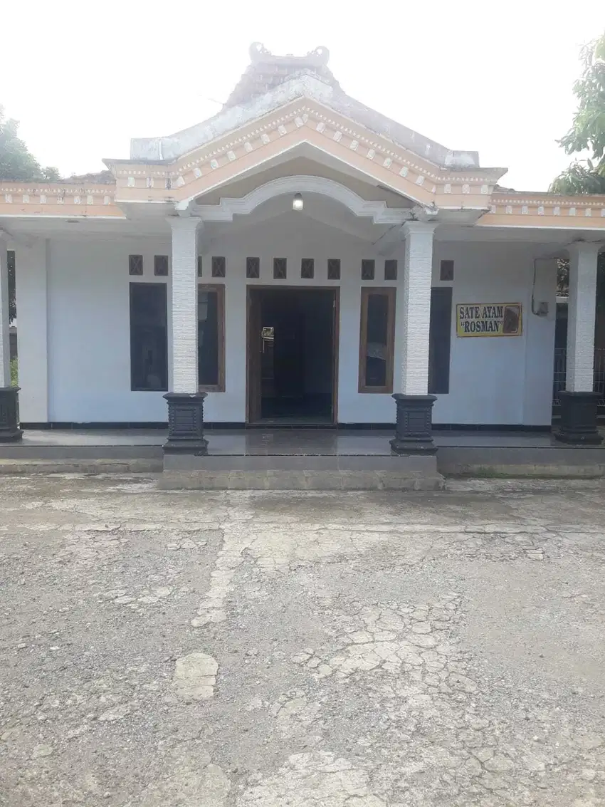 Rumah luas di kontrakkan/mess/kantor/untuk dapur gizidi Kebumen