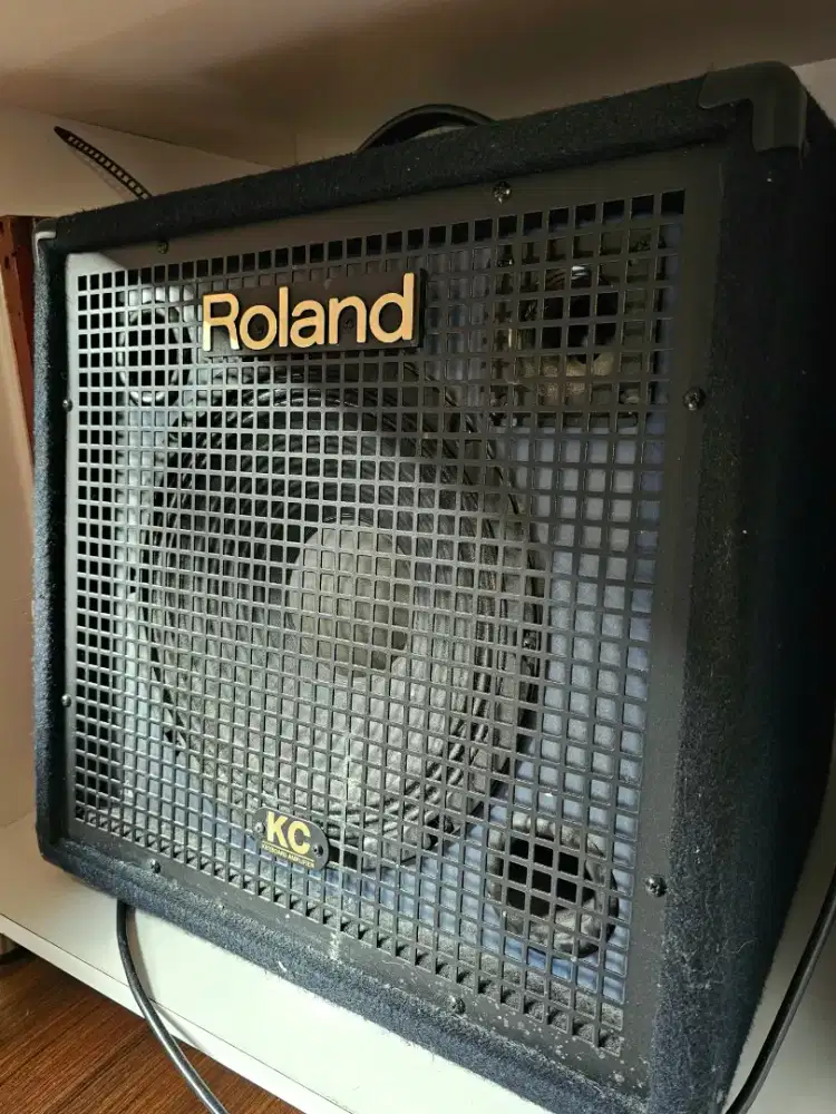 Amplifier Roland KC-350 Second