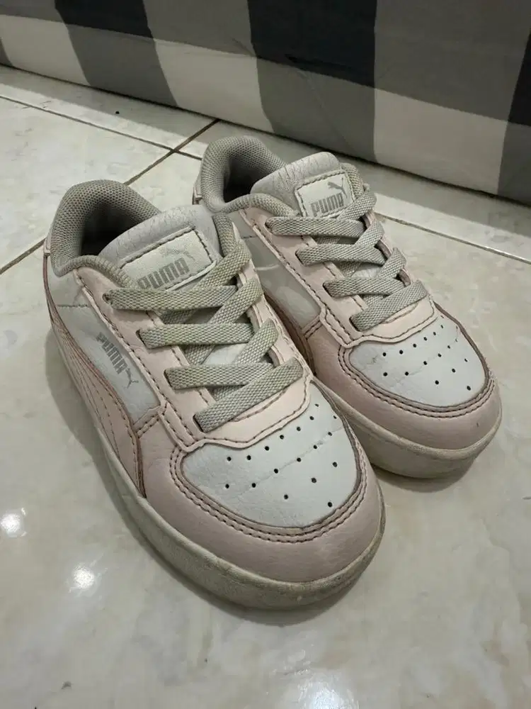 sepatu anak puma