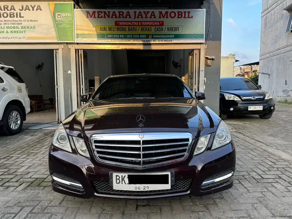 Mercy E300 Avantgarde Matic 2011