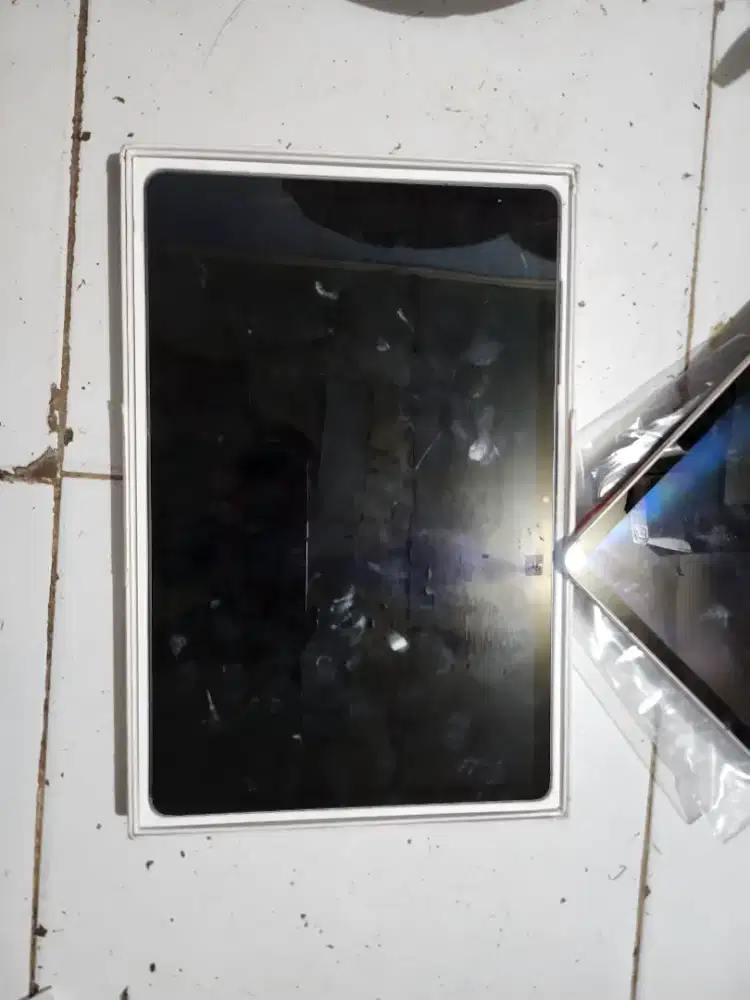 di jual dan siap membeli tab s9 black 64gb