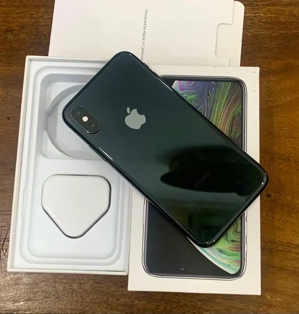 iPhone XS Space Gray 64gb regist