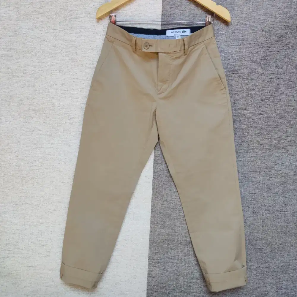 Celana Panjang Chinos LACOSTE colour Brown Size 32cm