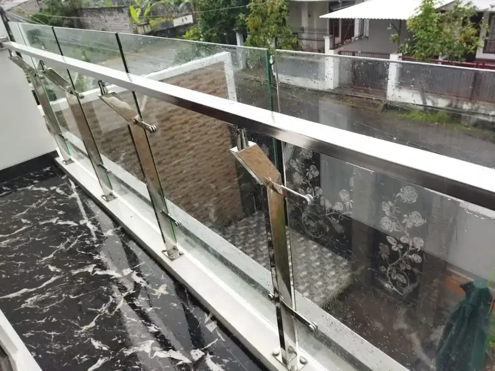 Pagar stainles kaca raling tangga dan balkon *27