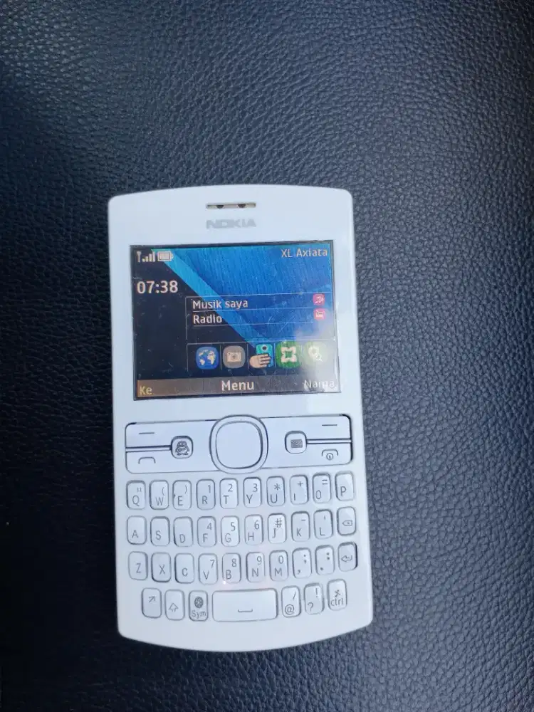 Nokia Asha 205 (2012)