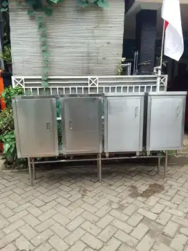 Meja kabinet stainless ukuran 50x60x85