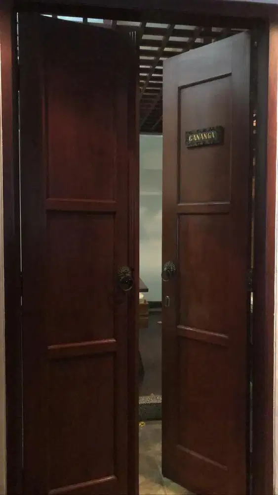 Pintu Kayu Jati Antik