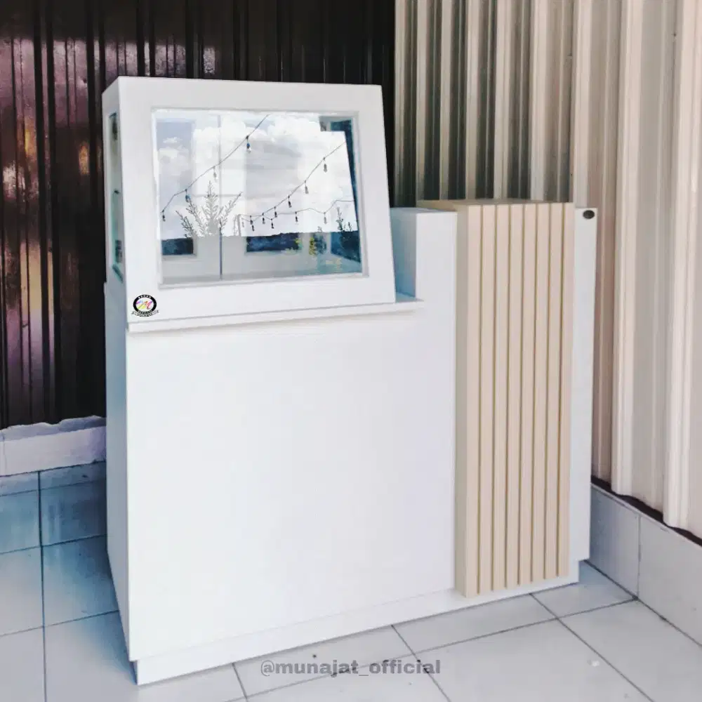 Standbooth ANYA Cake