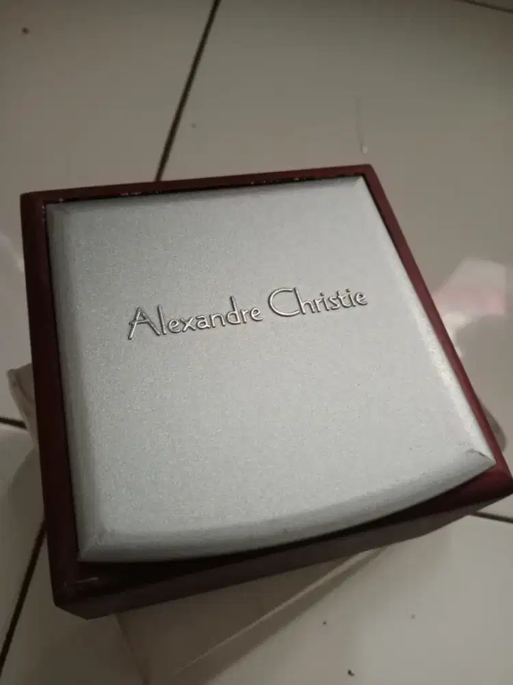 Kotak Alexandre Christie