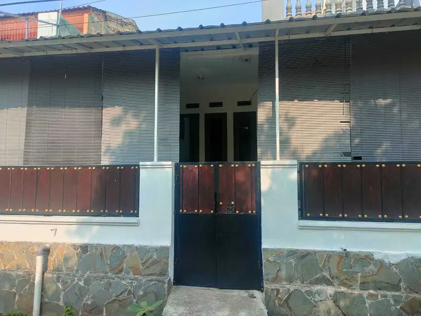 Rumah di Komplek Permata Cimahi Bdg Barat, Bagus Sudah Renovasi
