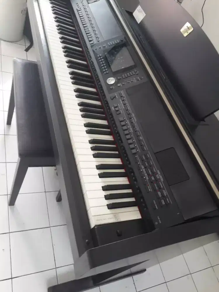 Yamaha piano cvp 503