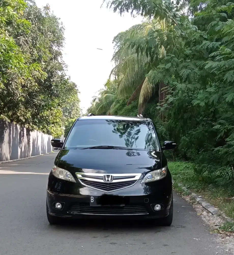 Honda Elysion 2004 2.4 Bensin- AT