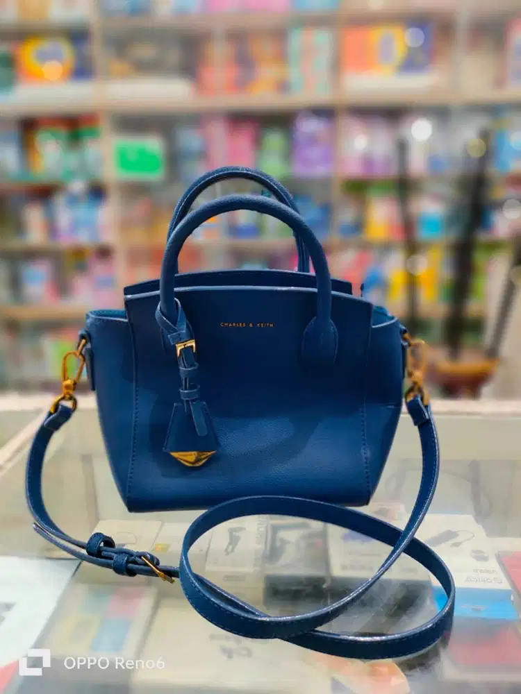 PRELOVED - Handbag - Pouch - Selempang Wanita - Bekas