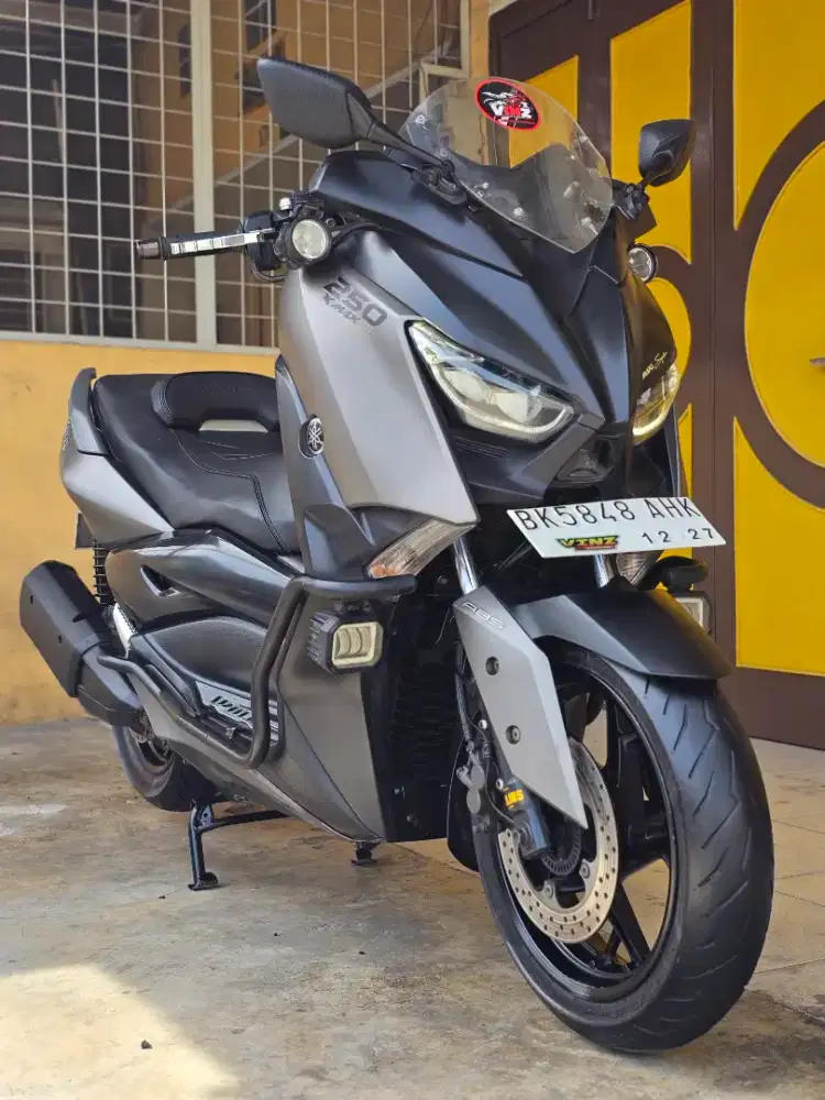 Yamaha X-Max / XMAX 250 ABS Keyless 2017, Grey Premium Doff.