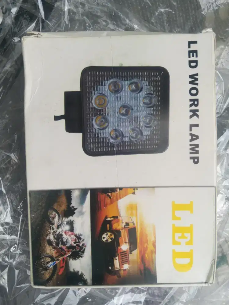 Aksesoris lampu mobil motor