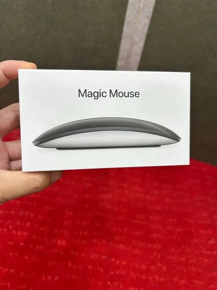Magic Mouse Gen 2 second