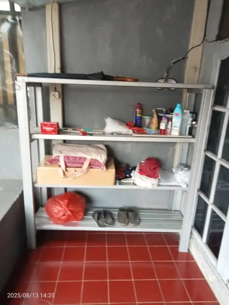 Rak baja ringan 4 susun