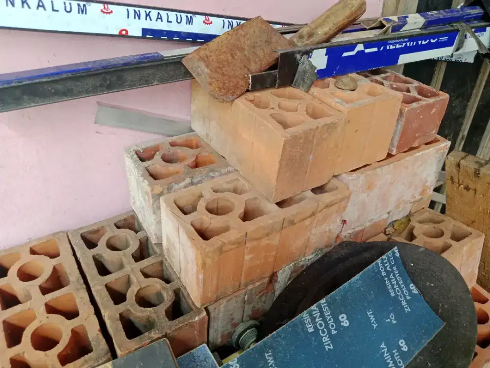 Roster tanah liat 10×22 bekas