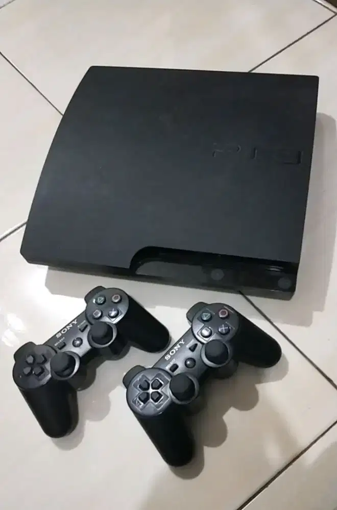 Cari PS 3 slim /super slim