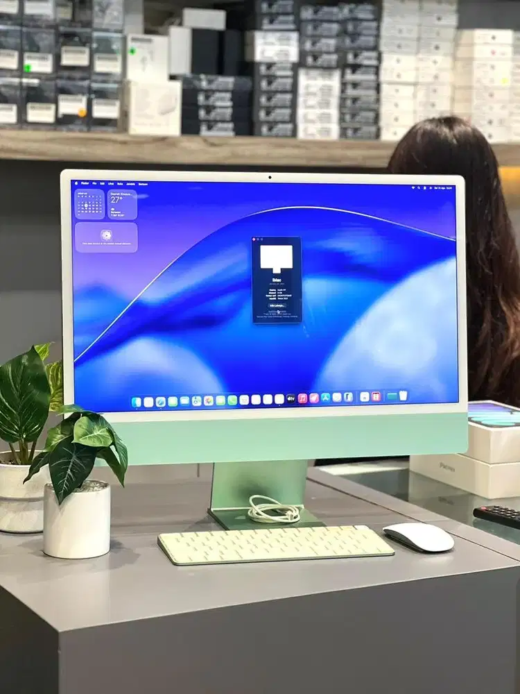 imac M1 8/256 fullset