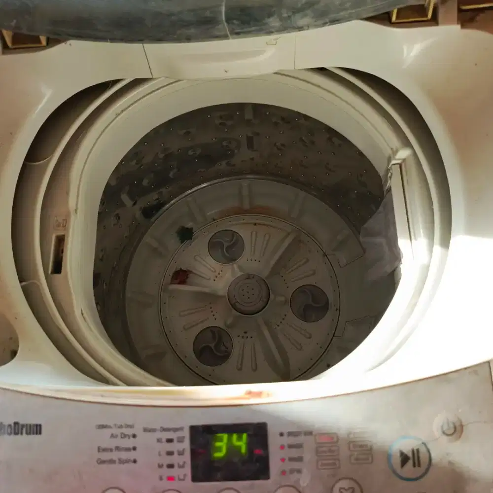 Mesin cuci bekas LG 1 tabung otomatis