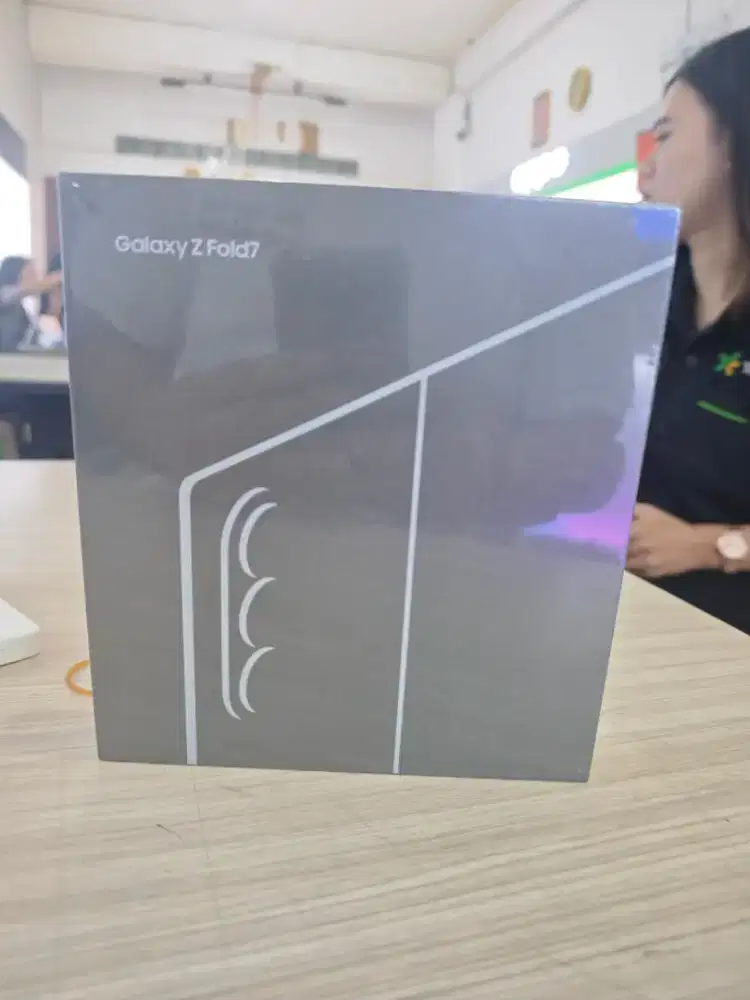 SAMSUNG GALAXY Z FOLD 7 12/512GB GARANSI RESMI SAMSUNG