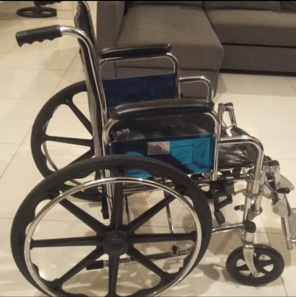 Jual kursi roda bekas