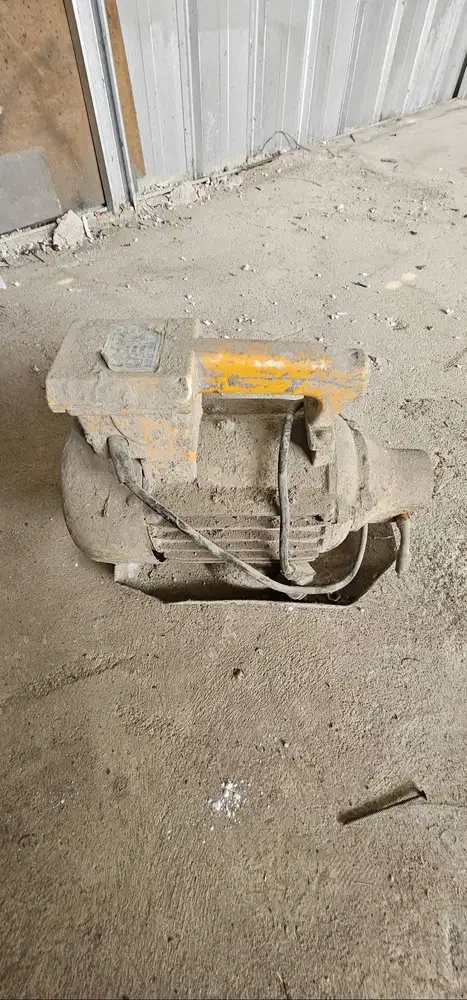 Mesin Vibrator Elektrik Beton Pemadat Beton Concrete Vibrator Listrik