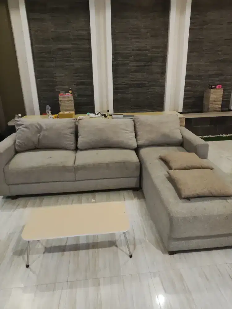 Kursi sofa L layak pakai