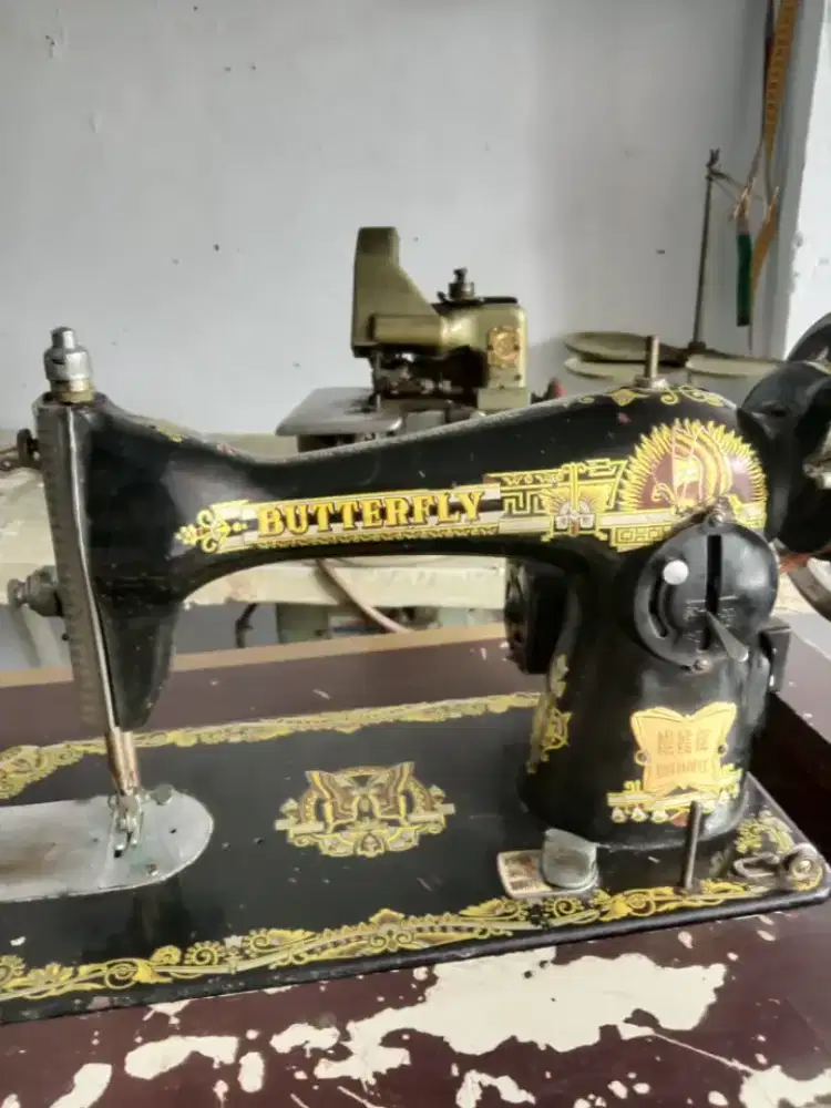 Dijual mesin jahit butterfly