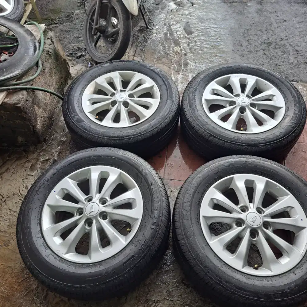 Terios velg mobil terios ring 16 bisa tt