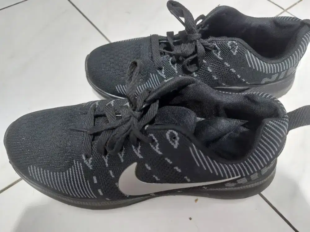 Sepatu Nike Made In Vietnam