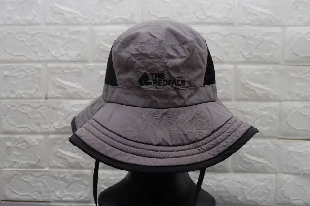 Topi Buckethead The Red Face