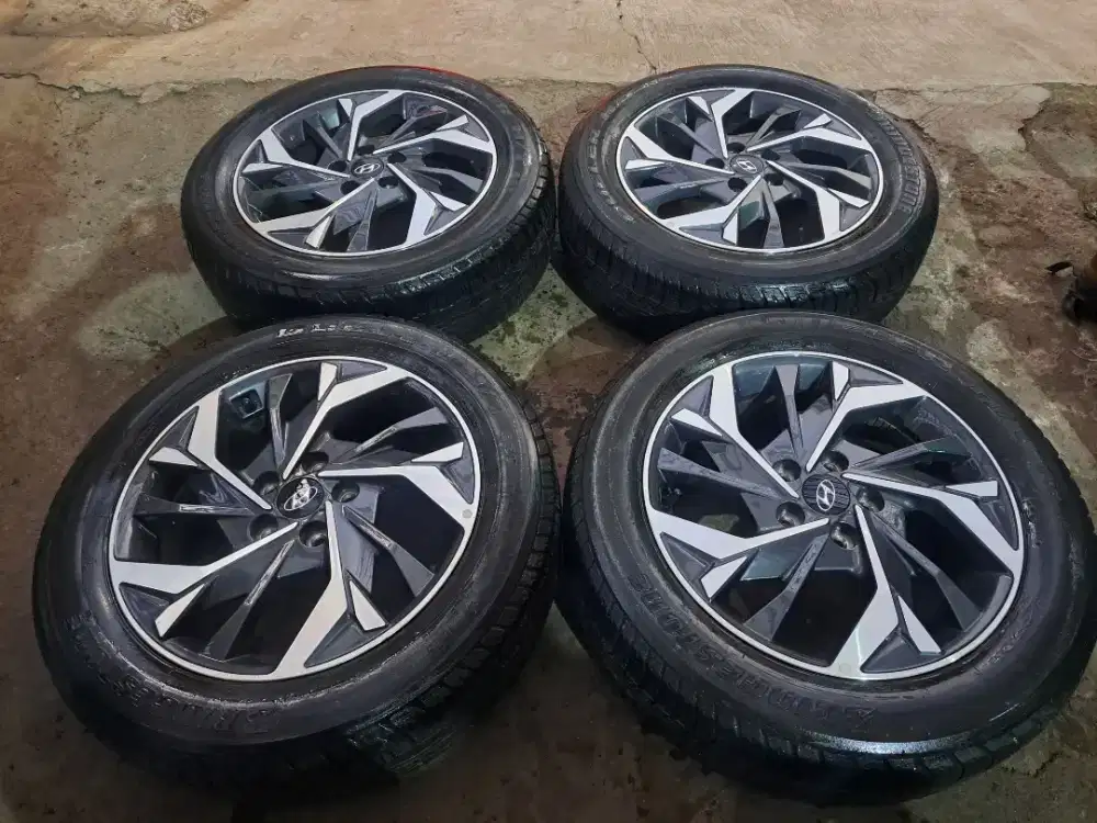 Hyundai creta ring 17 cocok buat stargezer tucson innova dll